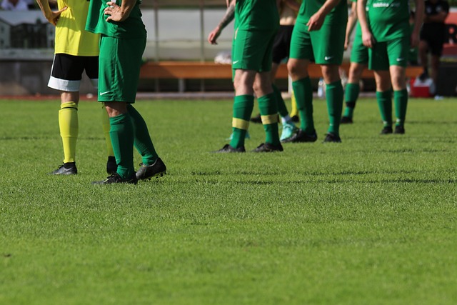 庫里在外線 庫里在外線